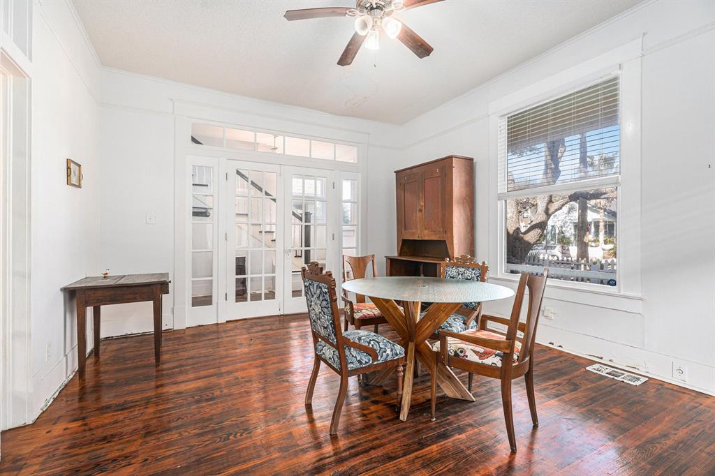 3111 Avenue R, Galveston, Texas image 9