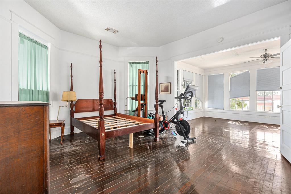 3111 Avenue R, Galveston, Texas image 14
