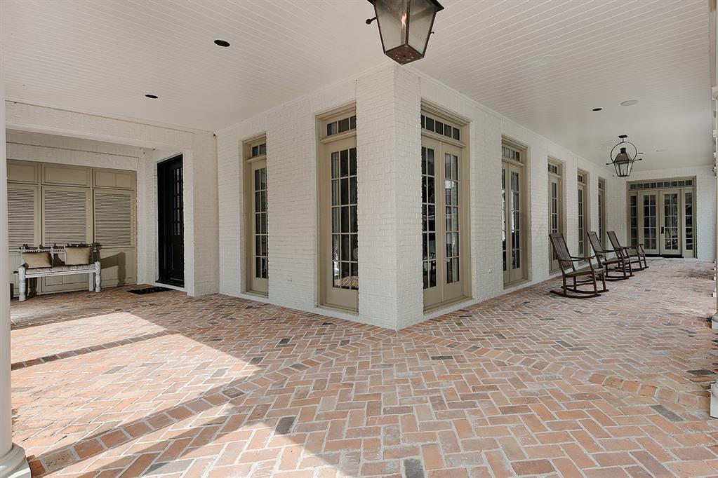 property-search 3 46 E Bay Boulevard