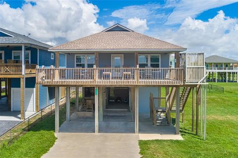 A home in Crystal Beach