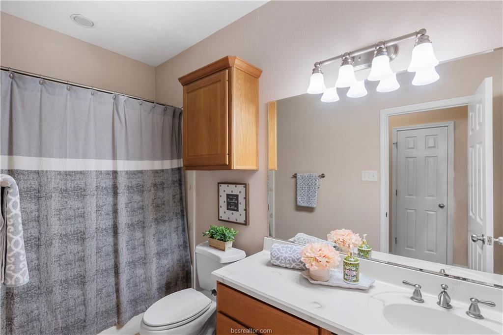 6443 Hardy Weedon Road, College Station, Texas image 24