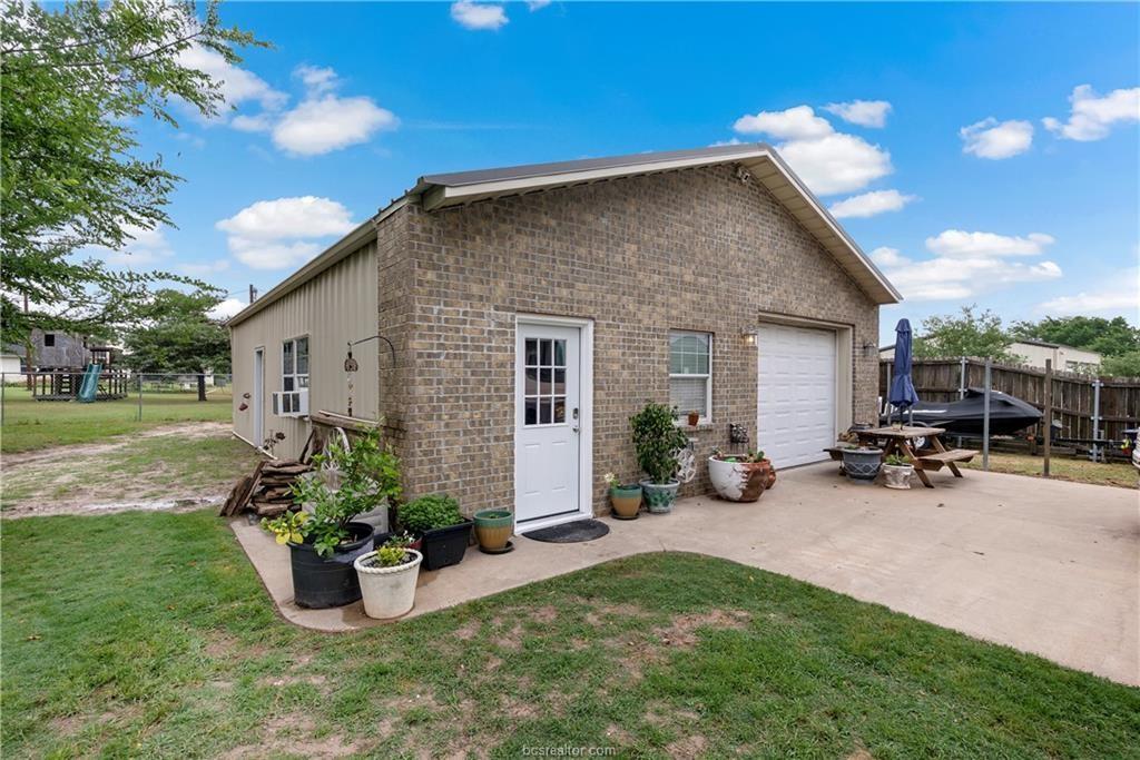 6443 Hardy Weedon Road, College Station, Texas image 34