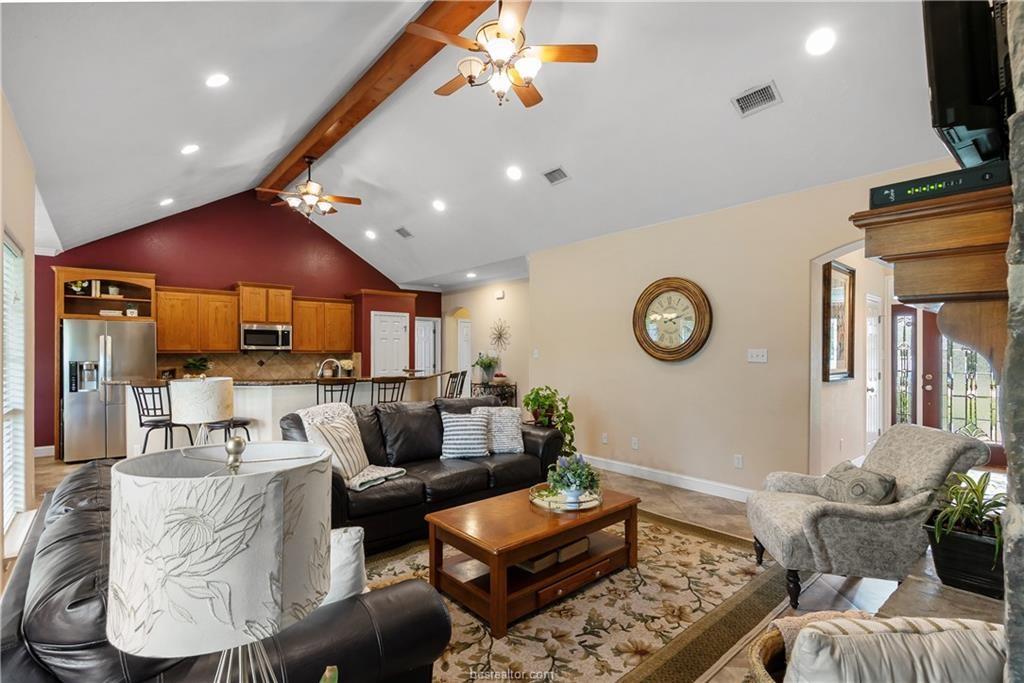 6443 Hardy Weedon Road, College Station, Texas image 7