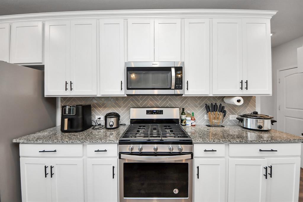 8219 Oxbow Manor Lane, Cypress, Texas image 13