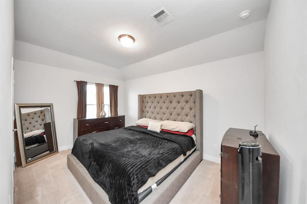 8219 Oxbow Manor Lane, Cypress, Texas image 32