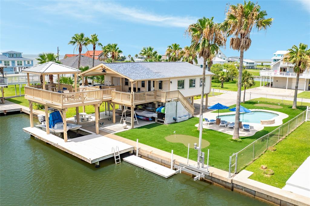 3801 Tradewinds Drive