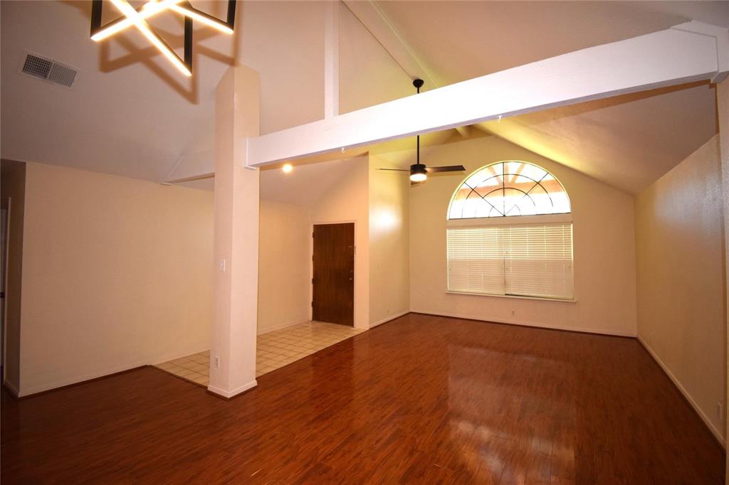 2926 Field Line Drive, Sugar Land, Texas image 7