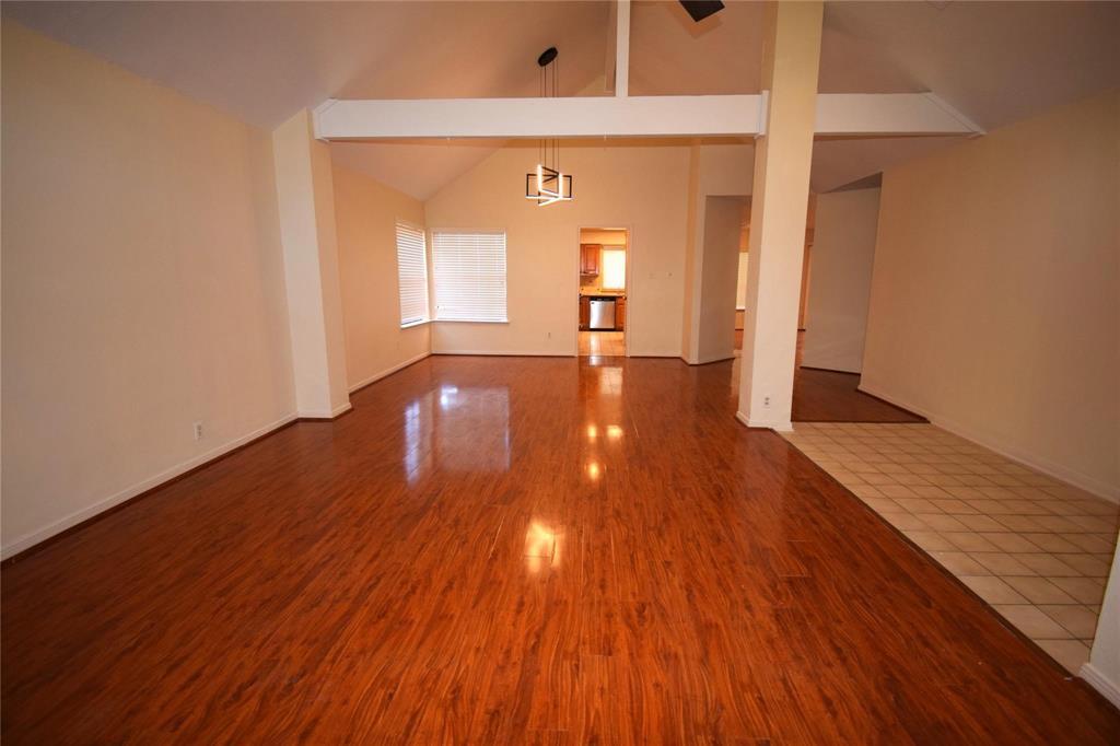 2926 Field Line Drive, Sugar Land, Texas image 4