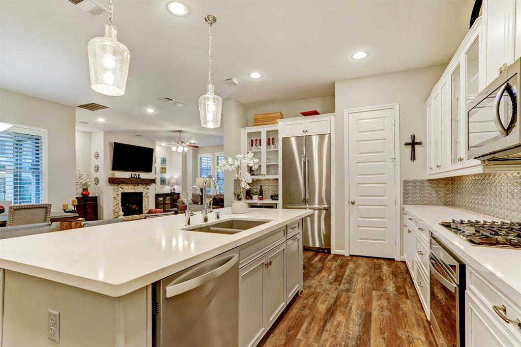 9430 Buttonbrush Court, Cypress, Texas image 11