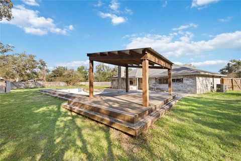 A home in Brazoria