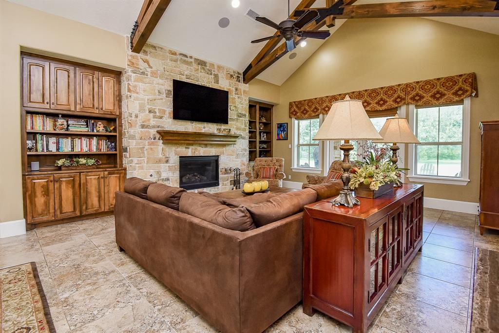 Photo 9 of 46 of 31111 Lower Oxbow Trace house