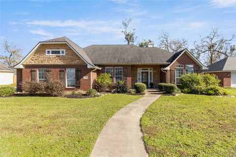 A home in Clute