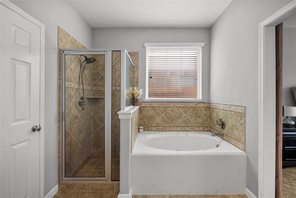2424 Santiago Lane, League City, Texas image 14