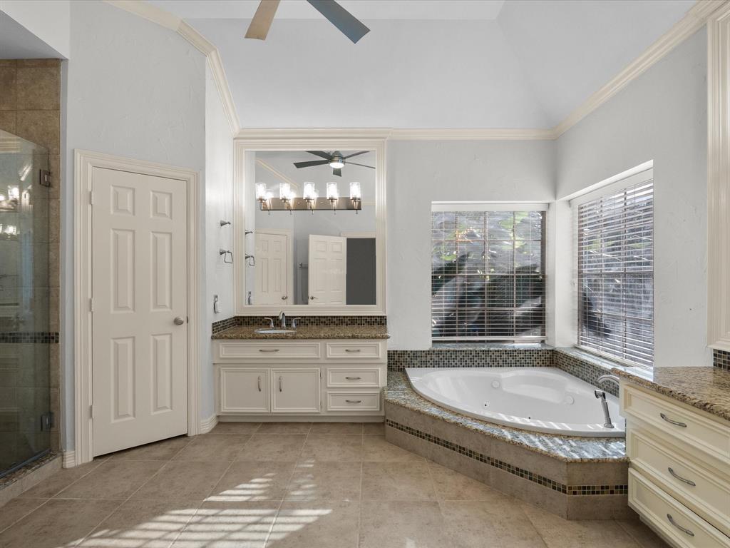 3823 Deer Grass Court, Houston, Texas image 28