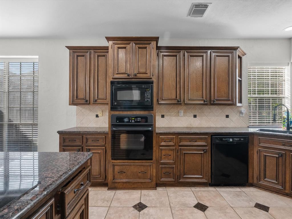 3823 Deer Grass Court, Houston, Texas image 23