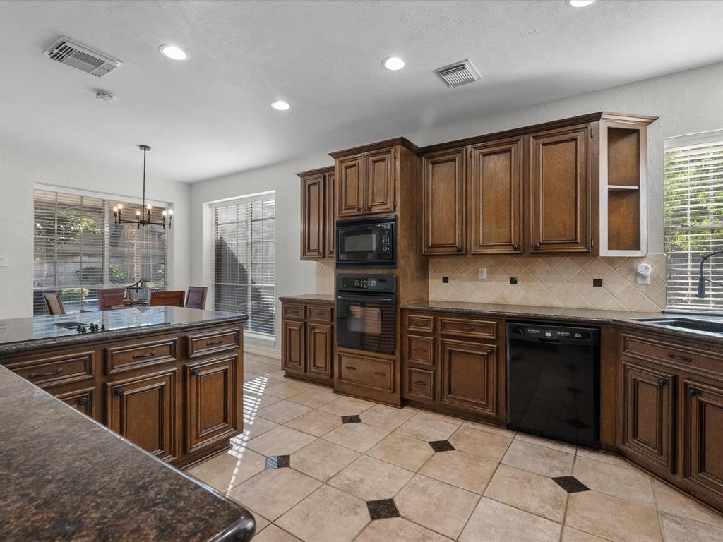 3823 Deer Grass Court, Houston, Texas image 24