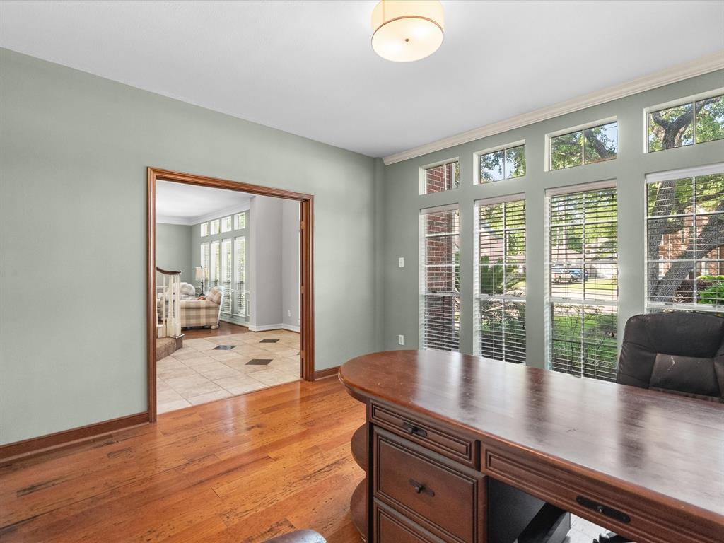 3823 Deer Grass Court, Houston, Texas image 12