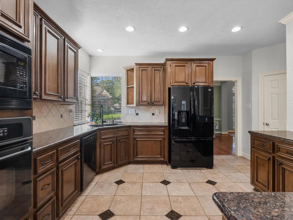 3823 Deer Grass Court, Houston, Texas image 21