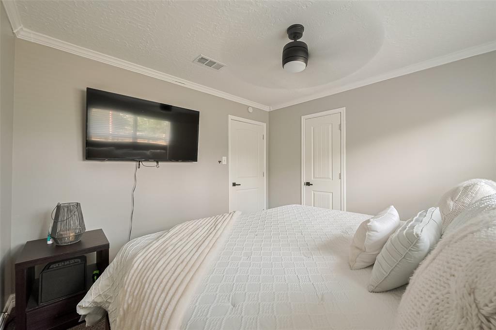 6015 Allentown Drive, Spring, Texas image 21