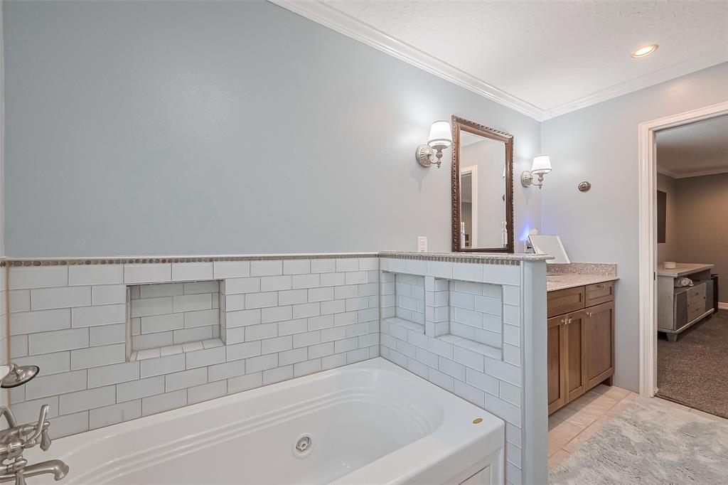 6015 Allentown Drive, Spring, Texas image 13