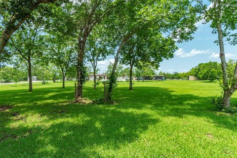 A home in Manvel