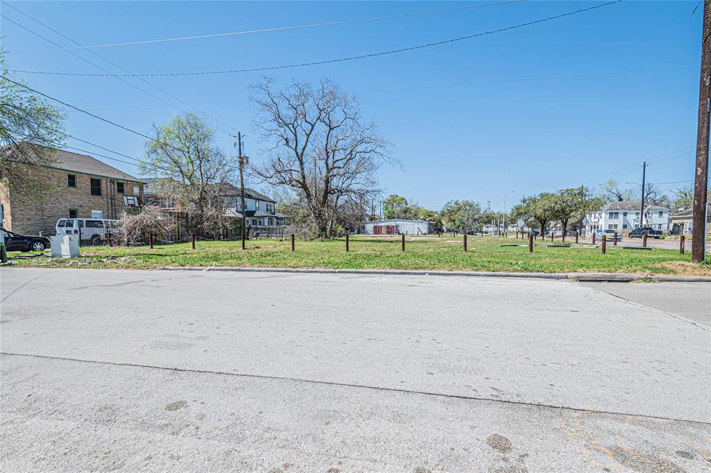 2700 Alabama Street, Houston, Texas image 4