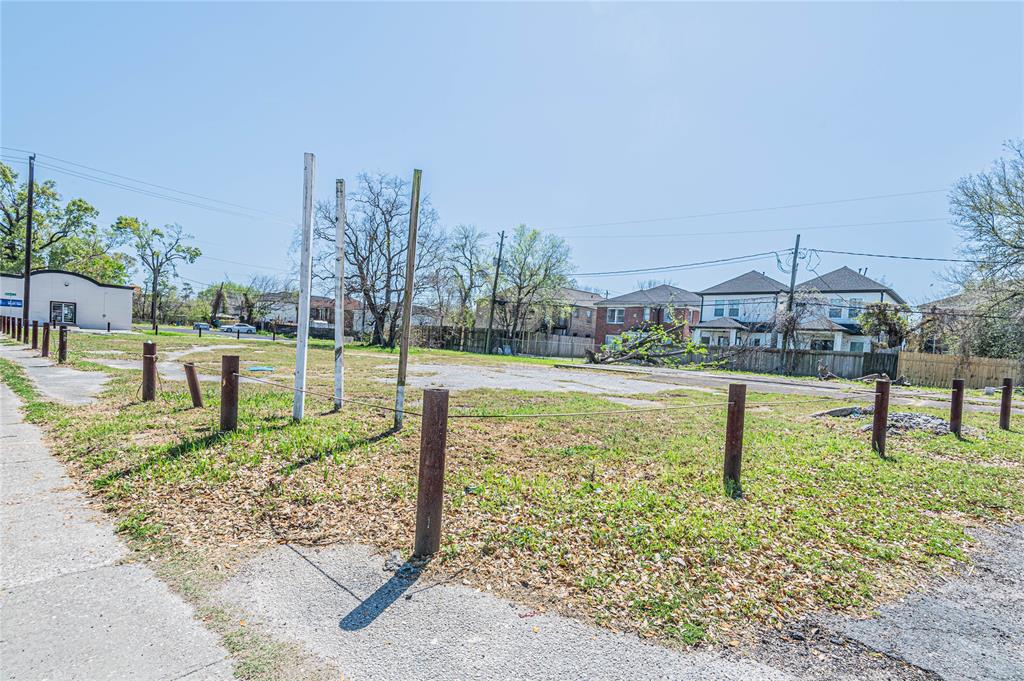 2700 Alabama Street, Houston, Texas image 3