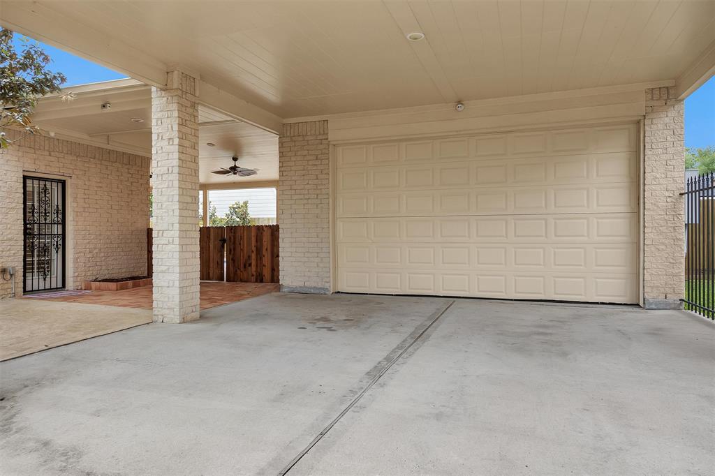 11406 Carson Avenue, Pearland, Texas image 38