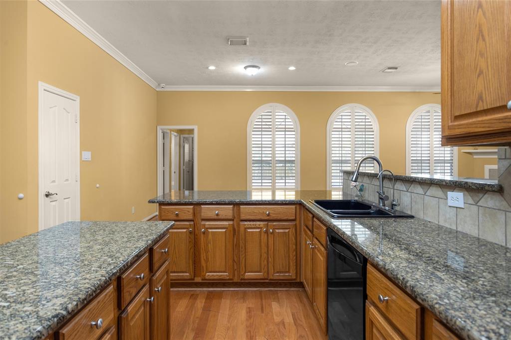 11406 Carson Avenue, Pearland, Texas image 22