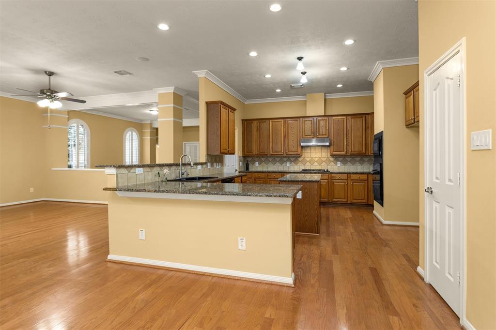 11406 Carson Avenue, Pearland, Texas image 20