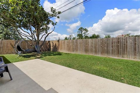 A home in Angleton