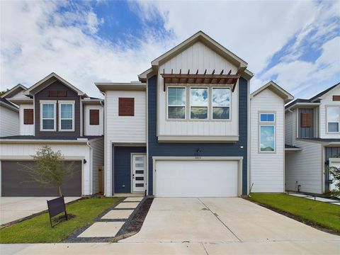 5816 Highland Sky Lane Houston TX 77091