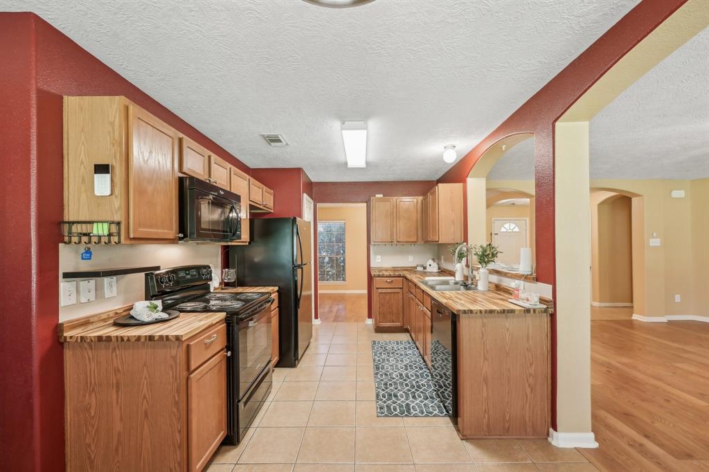 7603 Timber Switch Road, Cleveland, Texas image 3