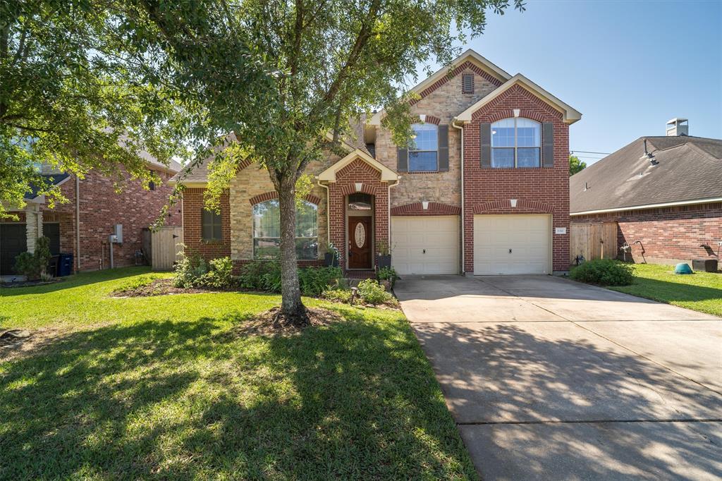 3311 Creek Gate Drive, League City, Texas image 1