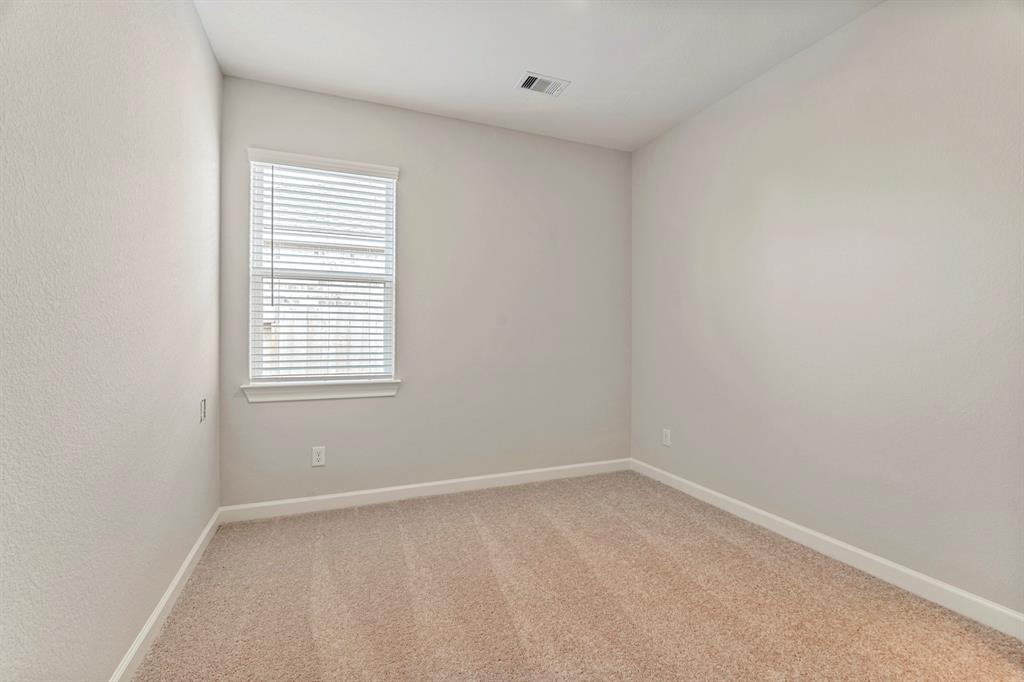 10514 Sutter Creek Drive, Iowa Colony, Texas image 12