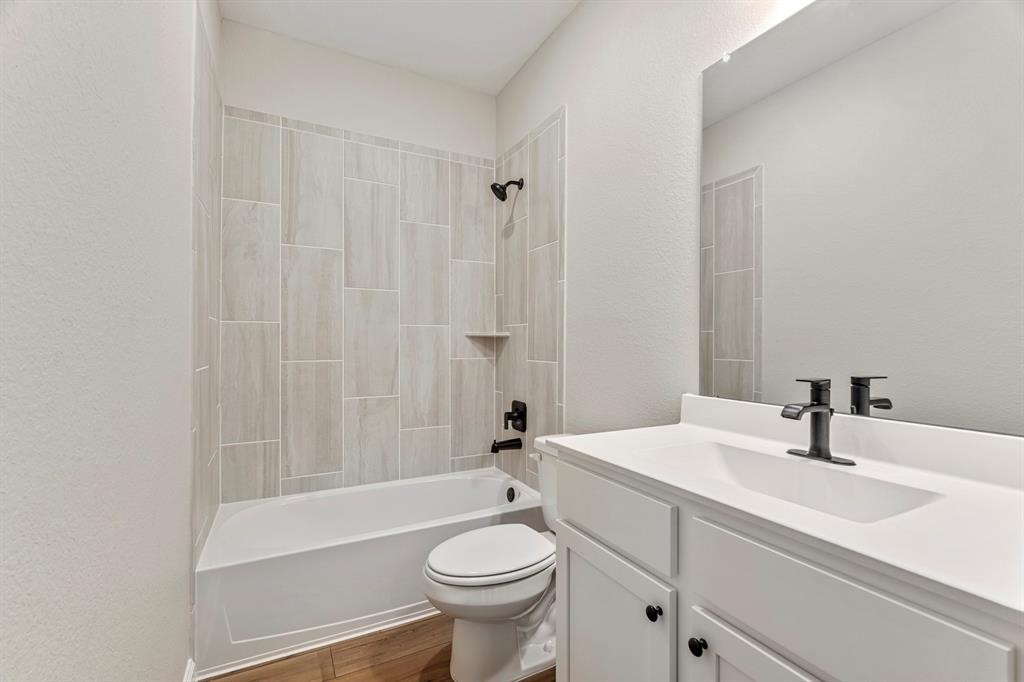 10514 Sutter Creek Drive, Iowa Colony, Texas image 13