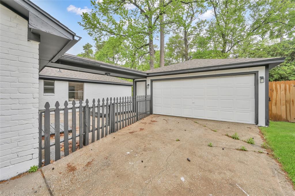 4018 Cedar Forest Drive, Houston, Texas image 36