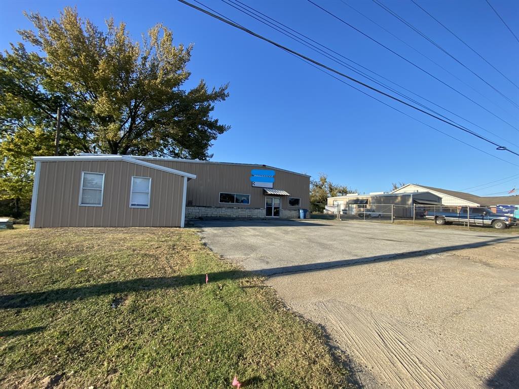 500 E Commerce Street, Buffalo, Texas image 3