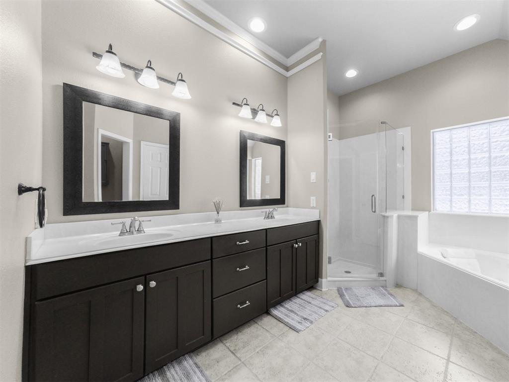 11987 White Oak Crossing, Conroe, Texas image 20