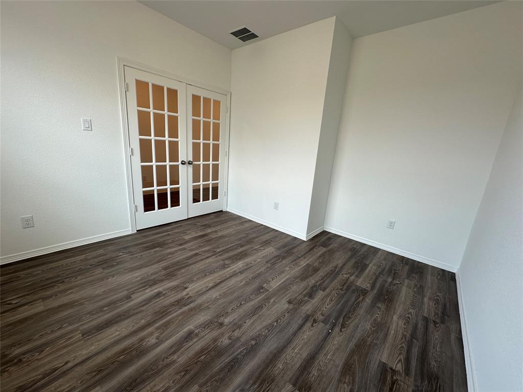 25628 Microstar Way
