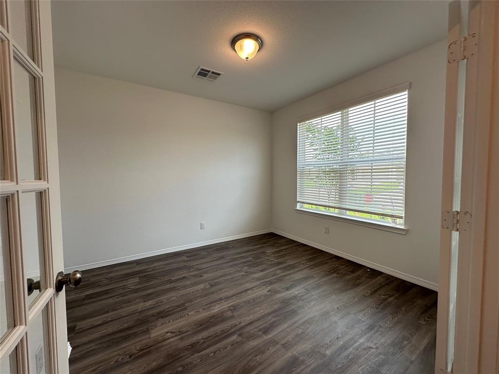 25628 Microstar Way