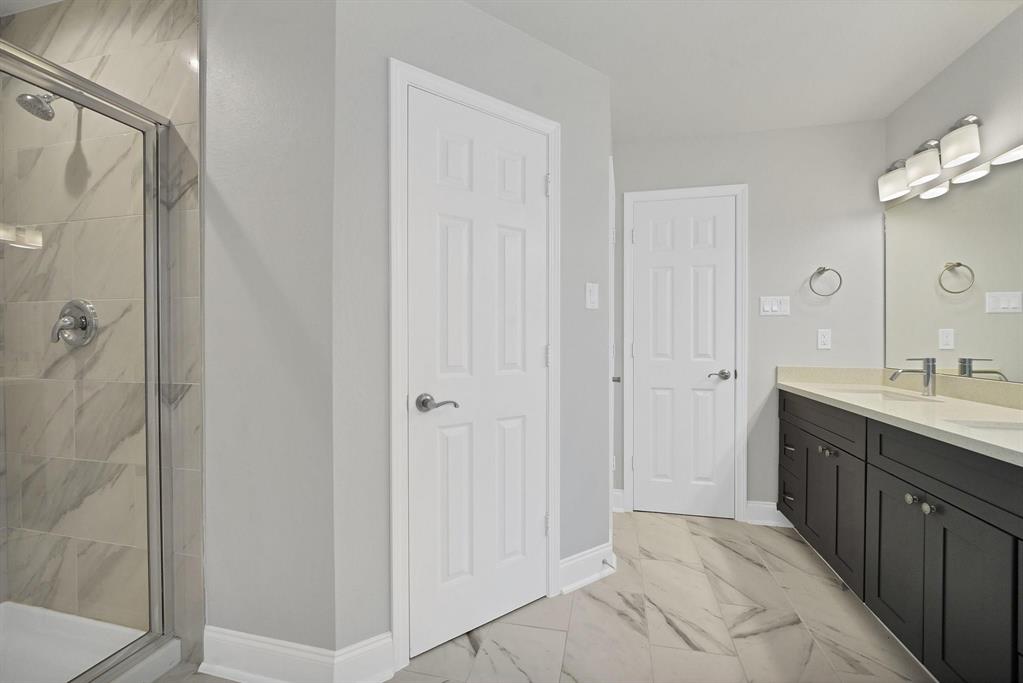 10795 Bois D Arc Drive, La Porte, Texas image 5