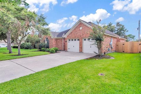 A home in League City