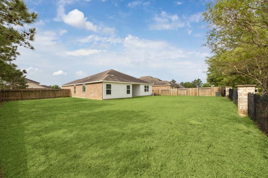 22702 Crate Falls Drive, Hockley, Texas image 21