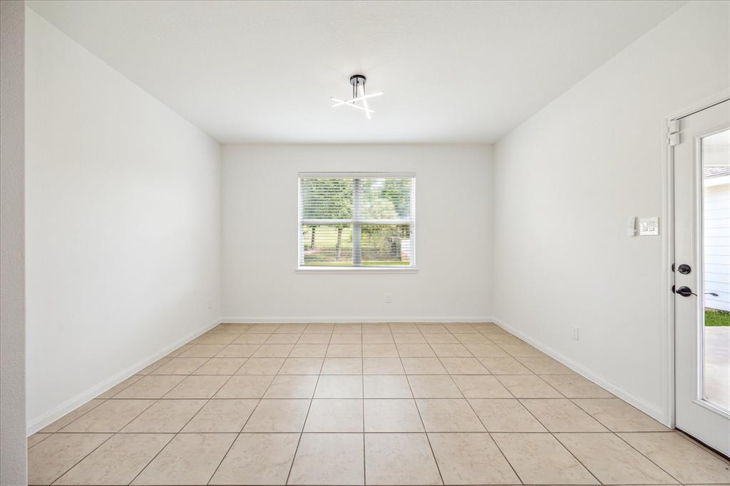 22702 Crate Falls Drive, Hockley, Texas image 8