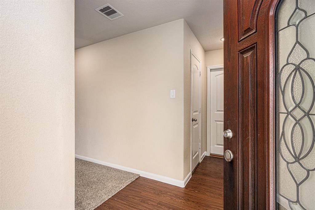 20 Santa Clara Drive