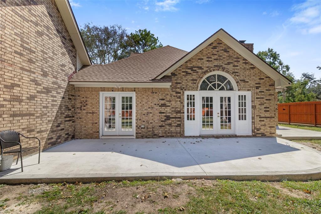 1008 Middlecreek Street, Friendswood, Texas image 26