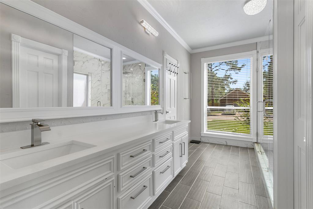 1008 Middlecreek Street, Friendswood, Texas image 15