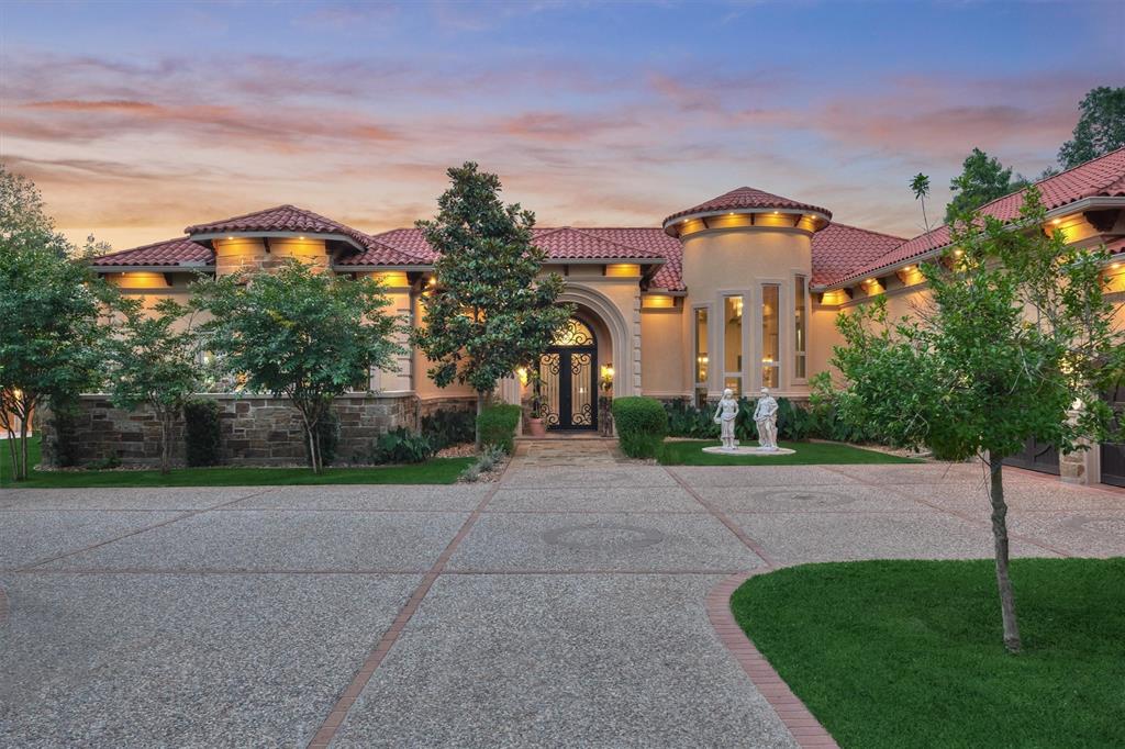 490 Royal Navigator Road, Montgomery, Texas image 1