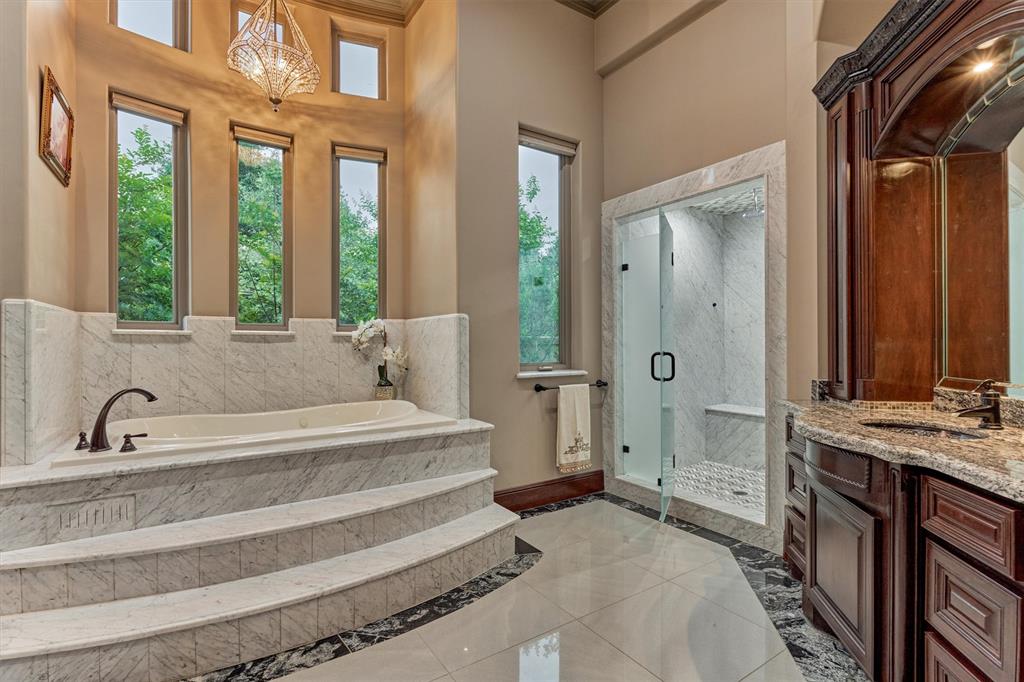 490 Royal Navigator Road, Montgomery, Texas image 12